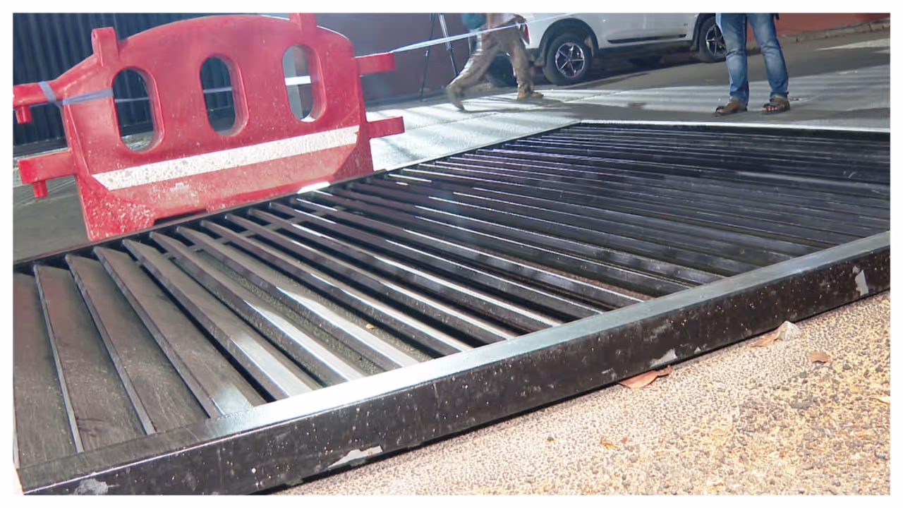 political related image